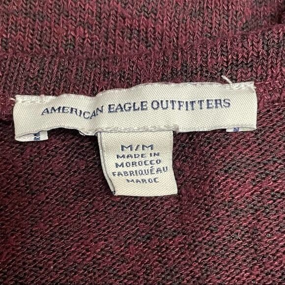 American Eagle Outfitters Solid Maroon Red V Neck Viscose Blend Sweater size M - Picture 5 of 11
